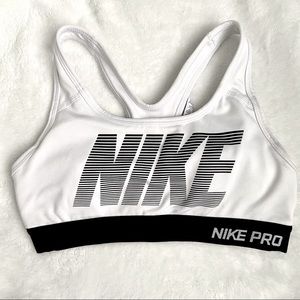 Nike Pro Dri-Fit Sports Bra